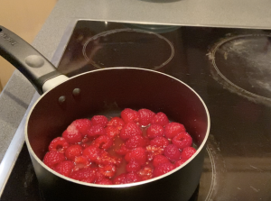 Bringing-raspberries-to-boil.png